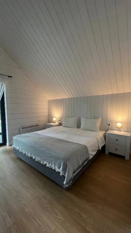 База Отдыха Эко-Отель Малиновка Village - главное фото