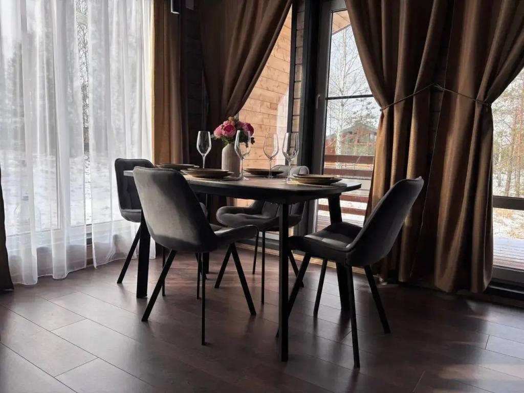 Гостевой дом Уютный барнхаус на берегу реки - главное фото