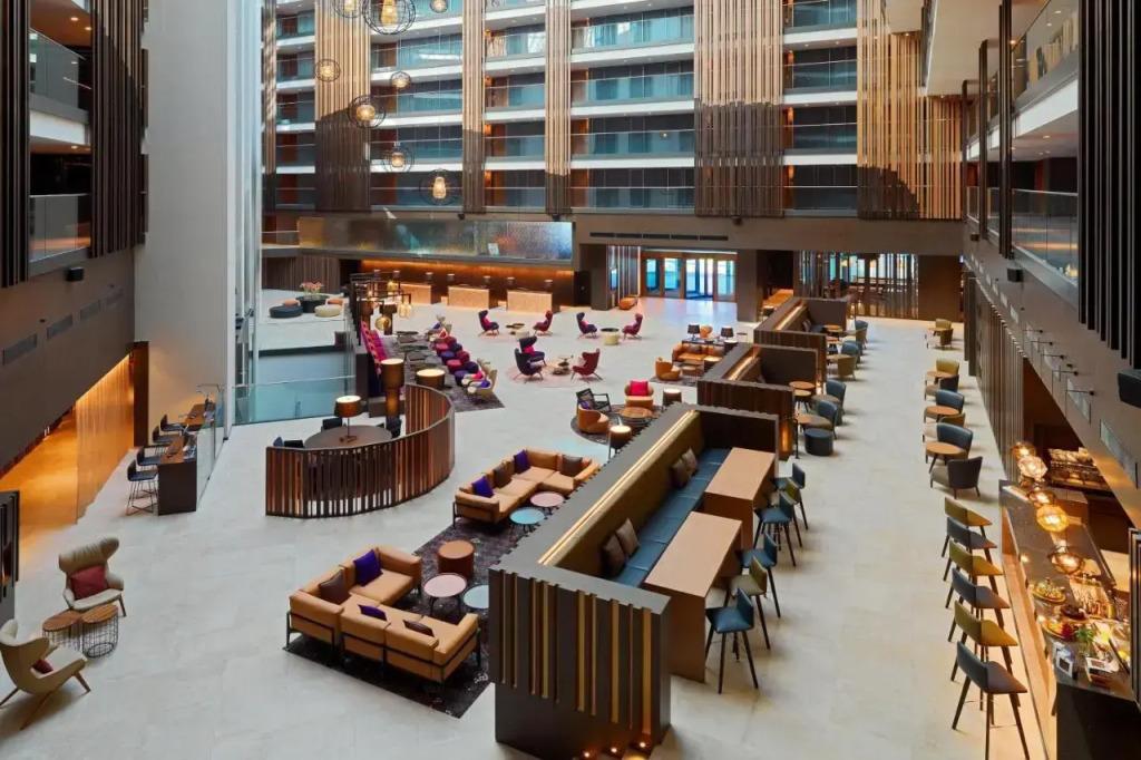Sheraton Grand Tbilisi Metechi Palace Hotel - главное фото