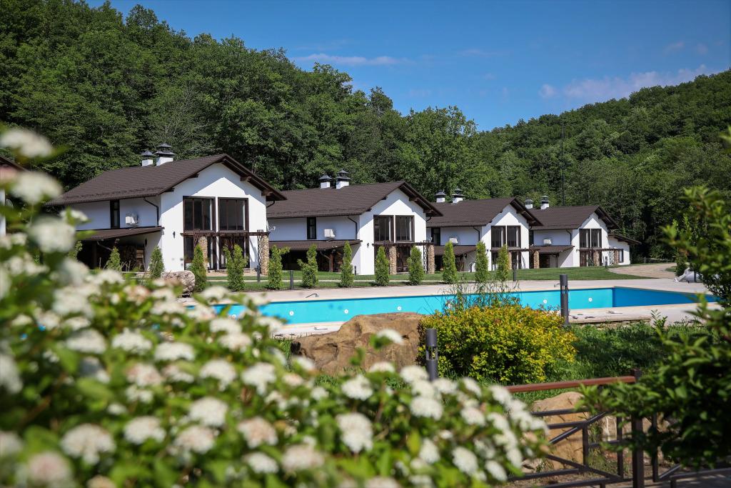 Отель Загородный Орлиное гнездо - главное фото