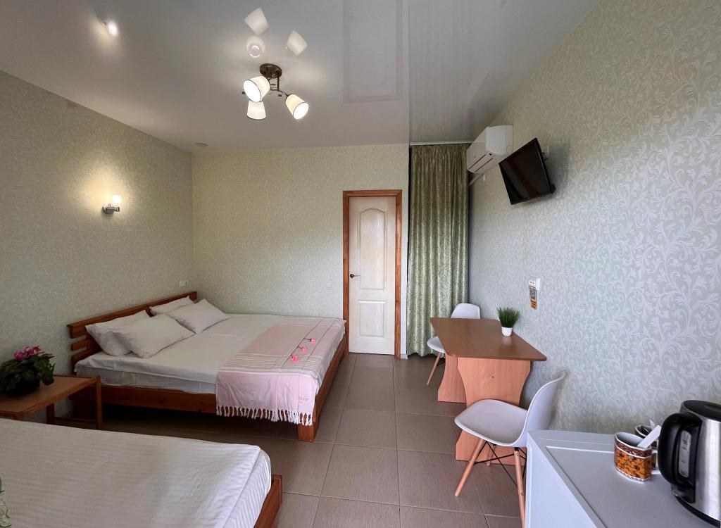 Гостевой дом М33 - главное фото