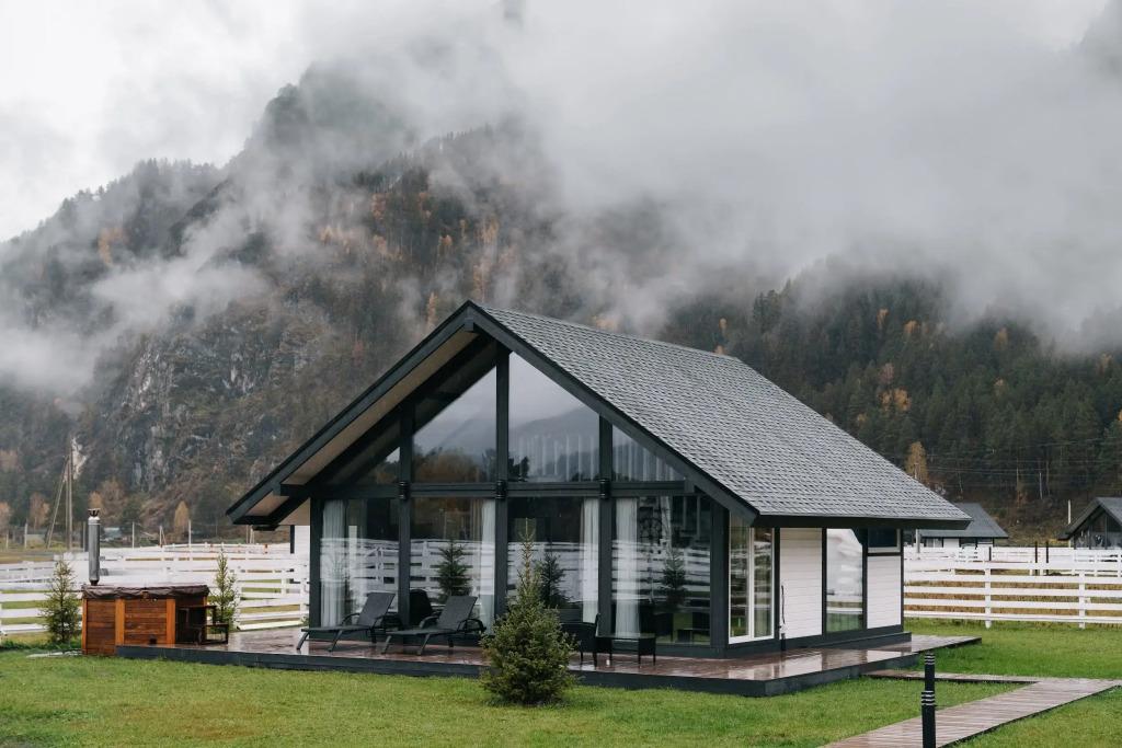 Отель Альпинс Residence - главное фото