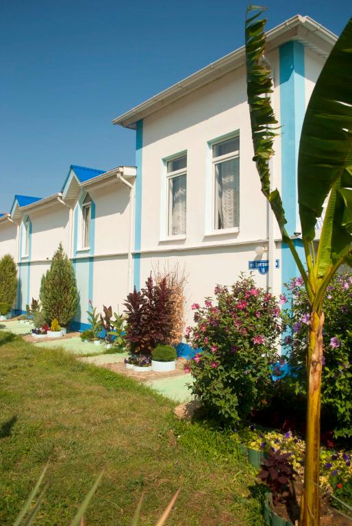 Отель Виктория - главное фото