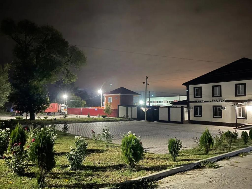 Отель Амаро - главное фото