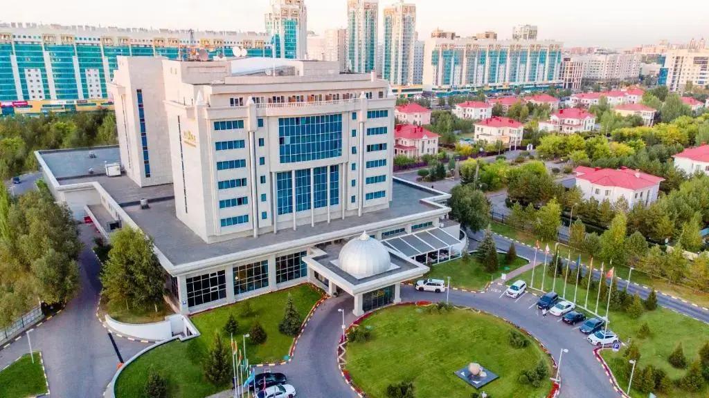 Отель Rixos President Astana - главное фото