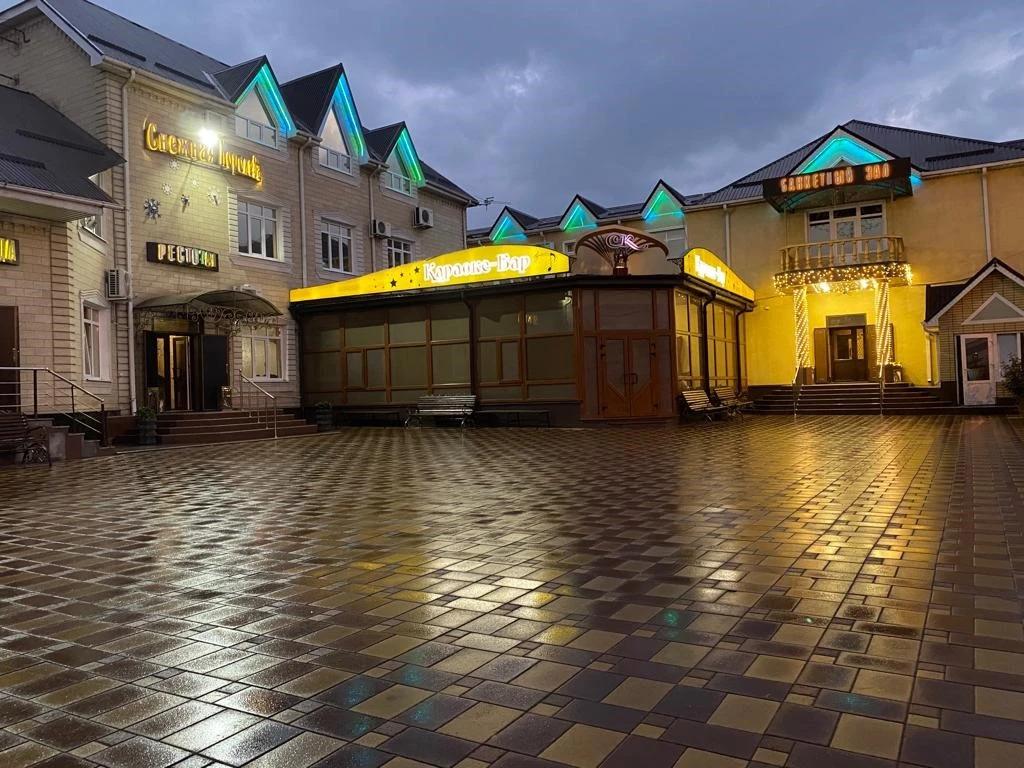 Отель Снежная Королева - главное фото