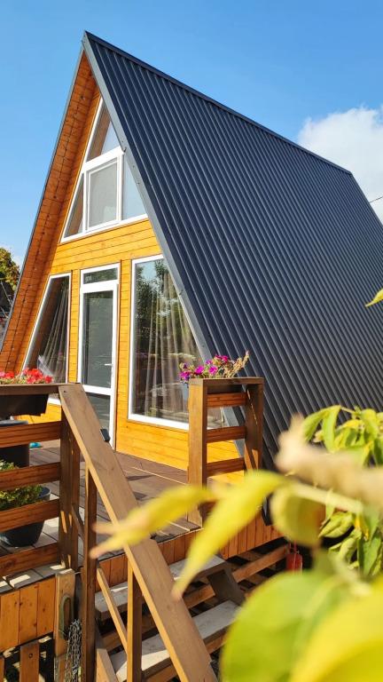 Шале A-Frame с Панорамным Видом на Волгу - главное фото