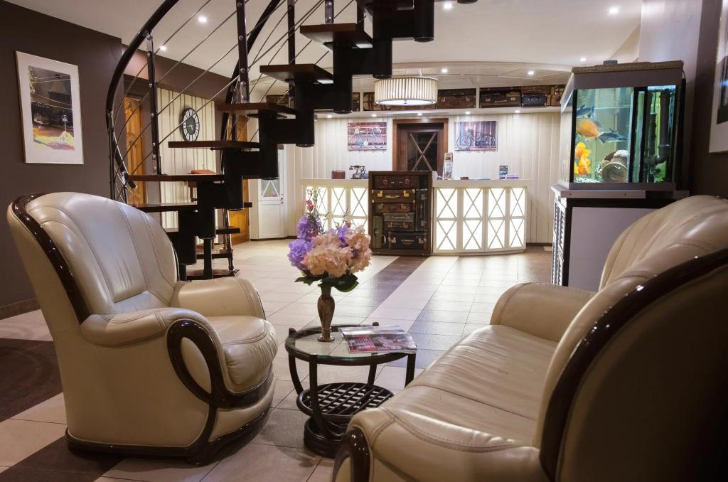 Отель Колесо - главное фото