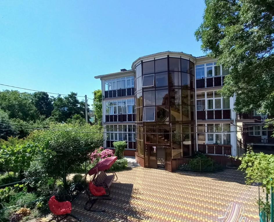 Гостевой дом Эдем у реки - главное фото