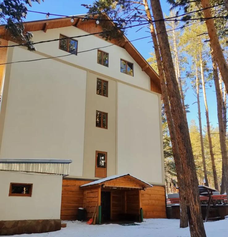 Гостевой Дом Зима-Лето Терскол - главное фото