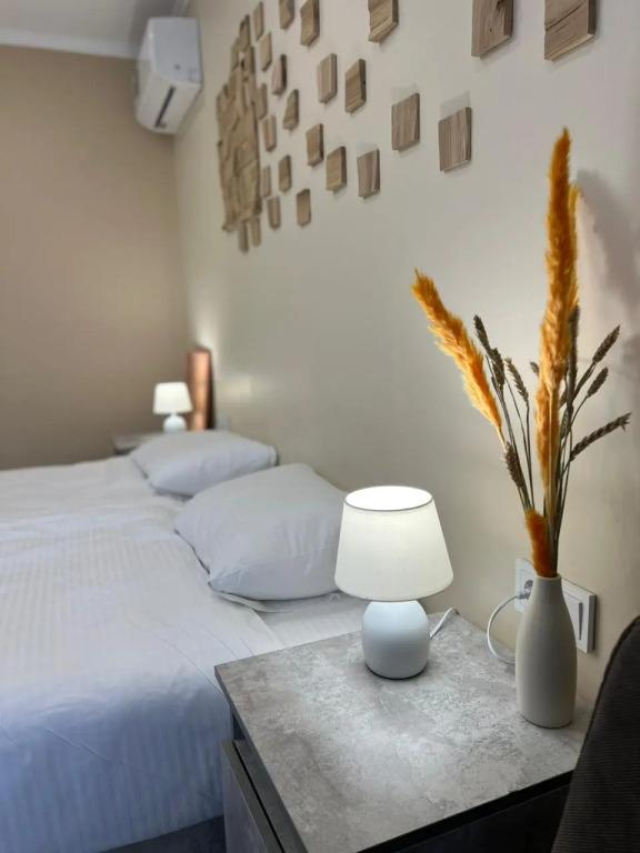 Отель EcoHouse - главное фото