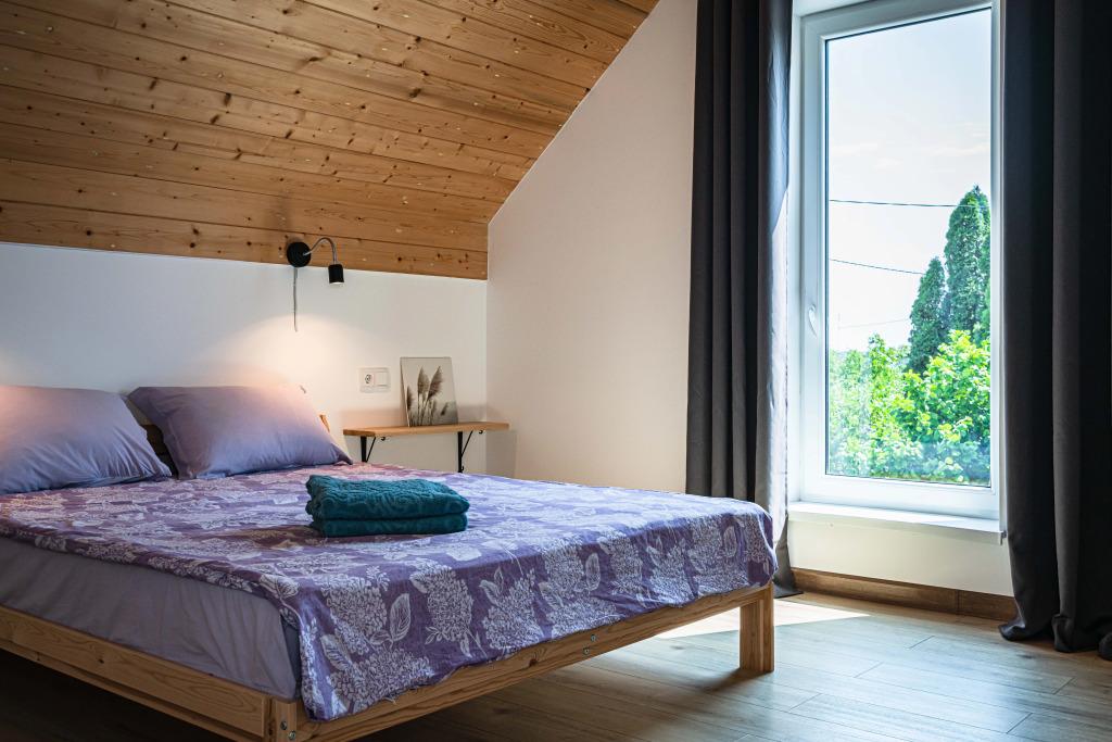 Частный дом Абрикосовая 688 - главное фото