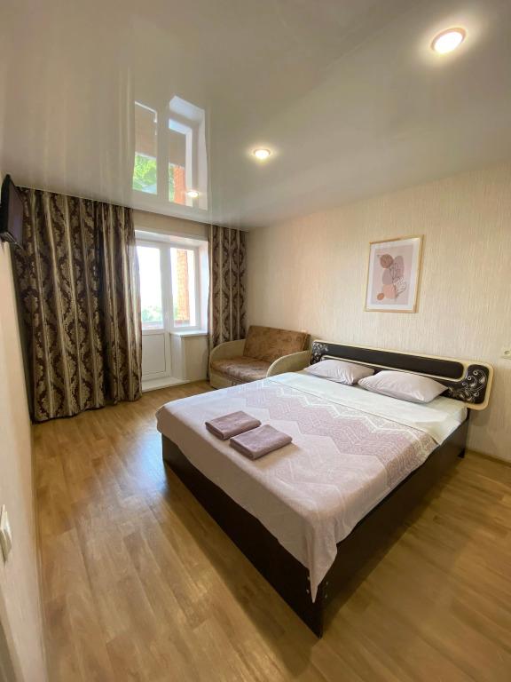 Квартира Жёлтый Нарцисс на Пархоменко - главное фото