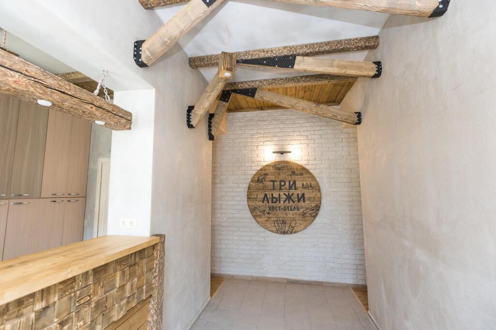 Отель Три Лыжи - главное фото