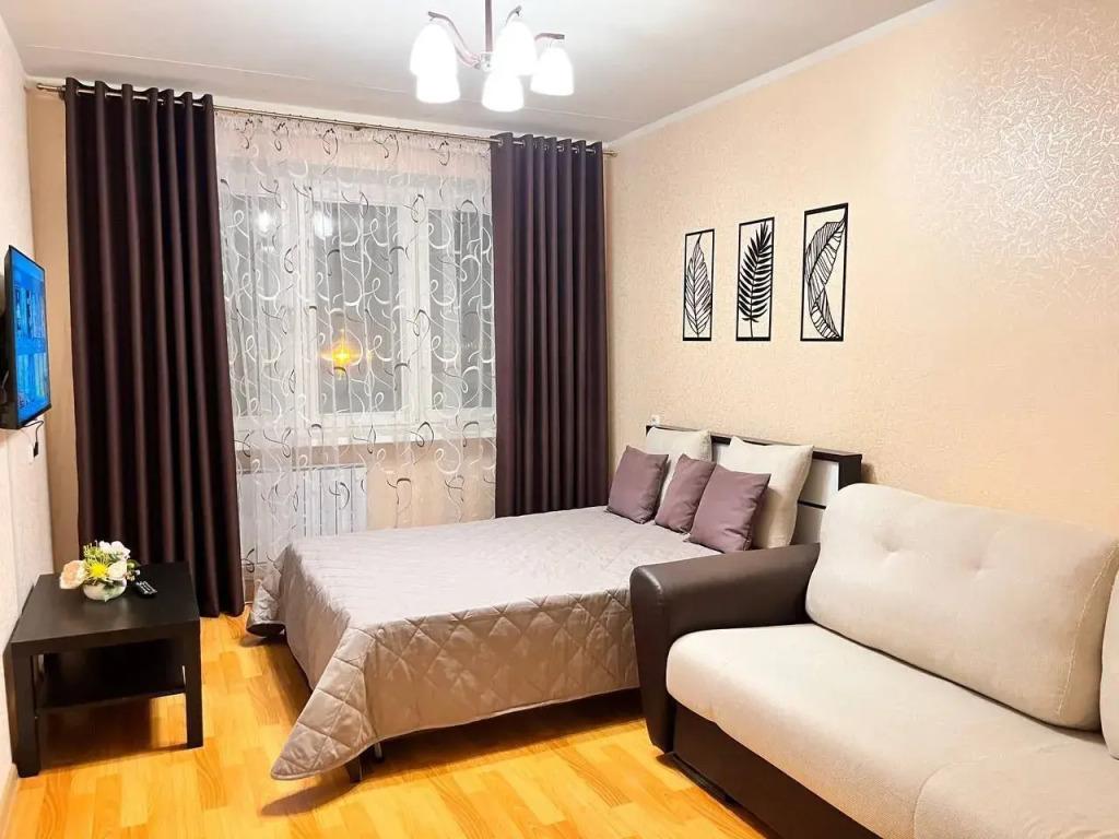 Квартира Марат Home по ул. Рината Галеева д. 29 - главное фото