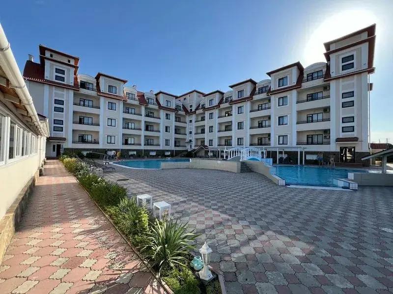 Отель Grand - главное фото