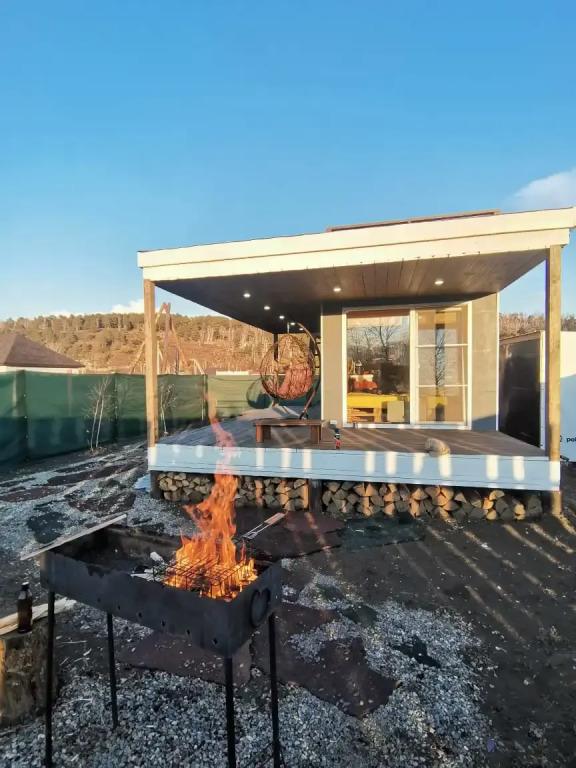 Частный Дом Хай-Тэк на Малиновой 4 - главное фото