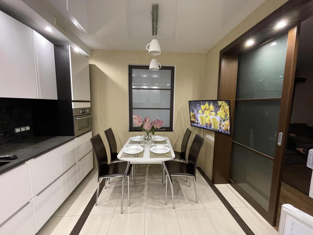 Апартаменты с видом на город - главное фото