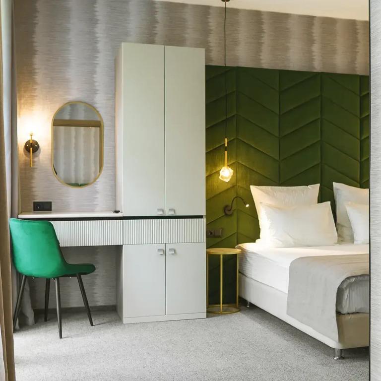 Отель Лесники - главное фото