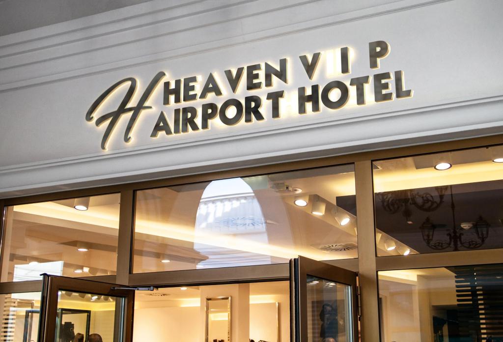 Отель Heaven Vip Airport Hotel - главное фото