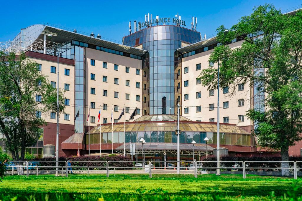 Отель Реальянс Самара (ex Ренессанс Самара) - главное фото