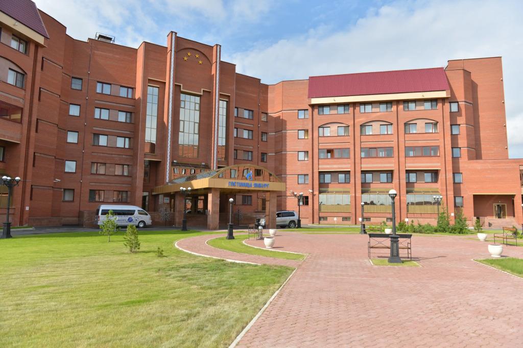 Отель Ямбург - главное фото