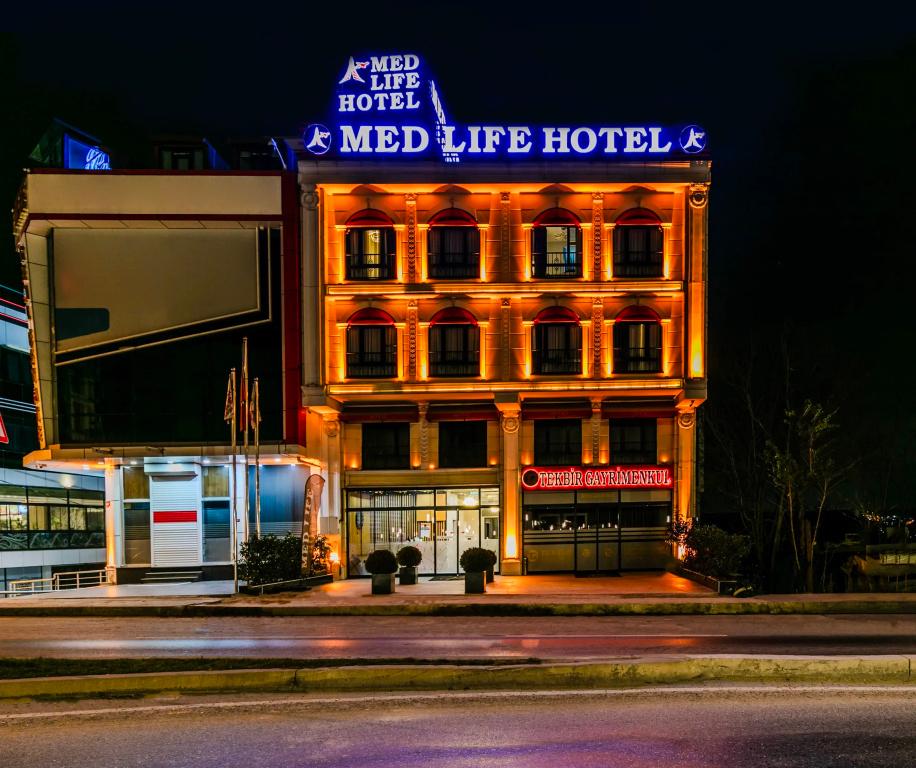 Med Life Hotel Istanbul Airport - главное фото
