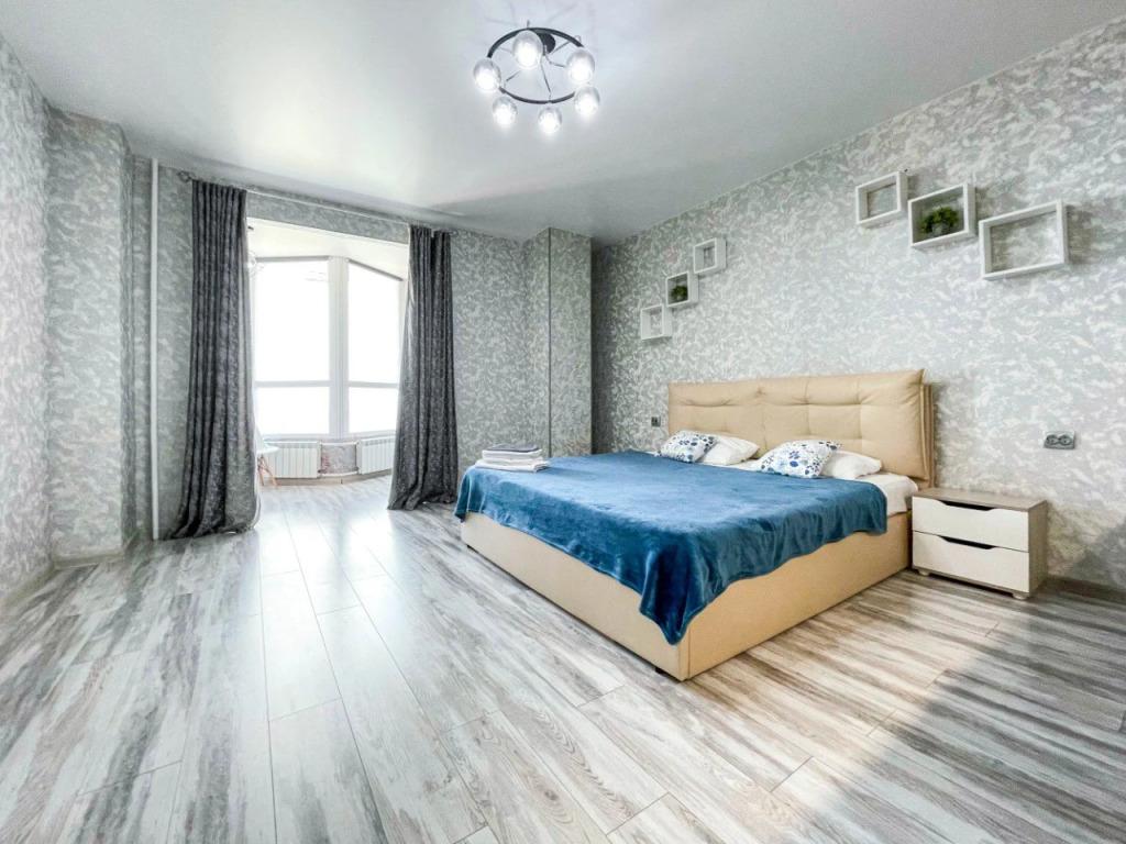 Апартаменты с потрясающим видом на реку - главное фото