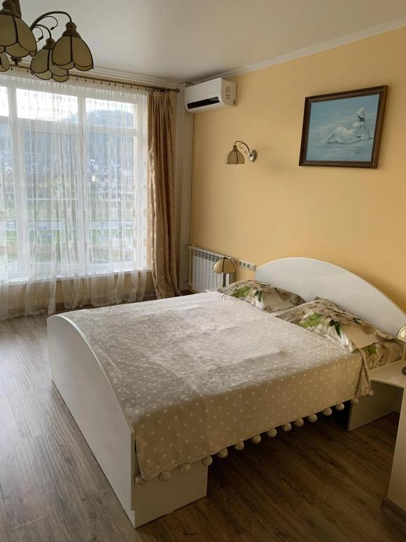 Квартира Новомихаловская - главное фото