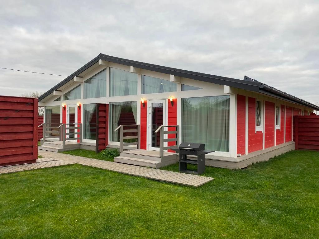 Canada House - главное фото