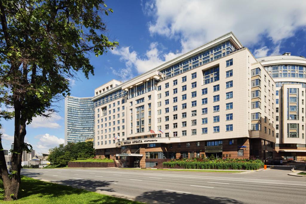 Отель и Апартаменты Звёзды Арбата (ранее Мариотт Новый Арбат) - главное фото