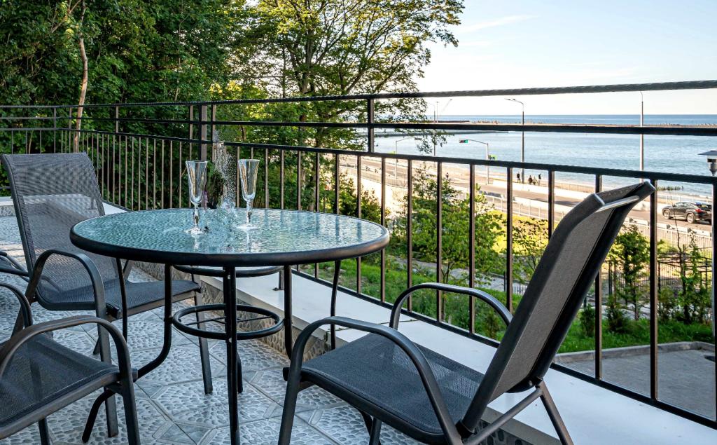 Апартаменты Балтик Апарт Терраса с видом на море - главное фото