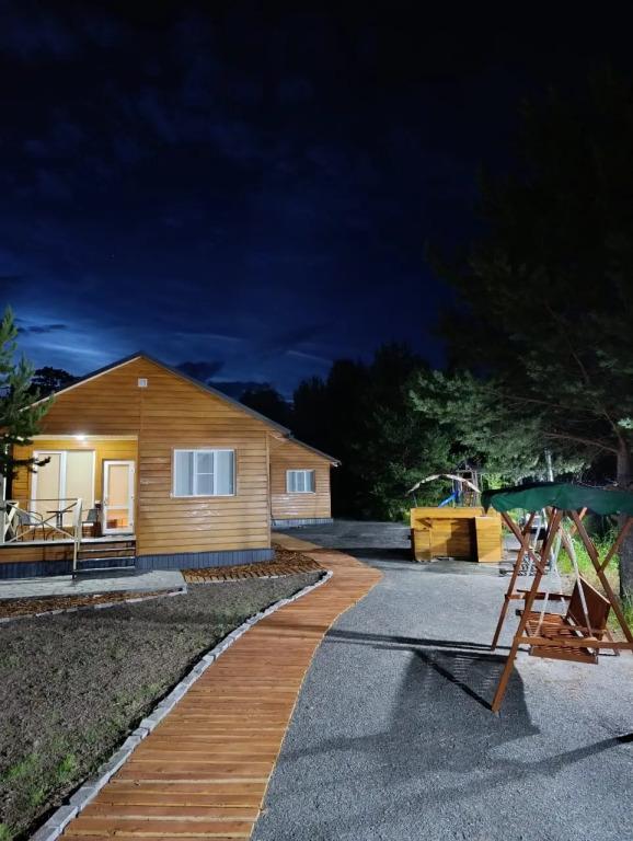 Частный дом О Неженка 3 - главное фото