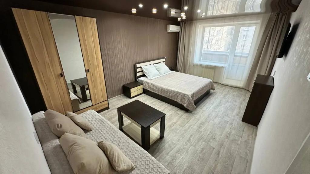 Квартира комфорт Интернациональный 6 - главное фото