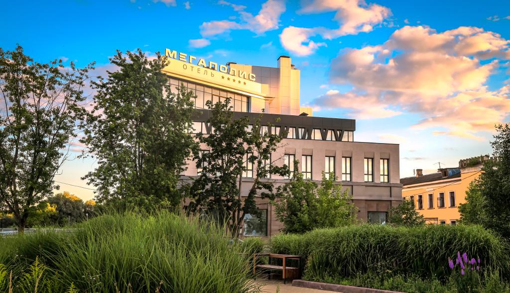 Отель Мегаполис Набережная - главное фото