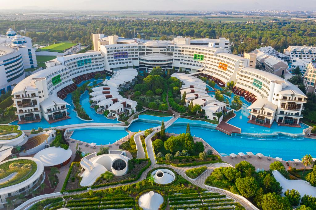 Cornelia Diamond Golf Resort & SPA - главное фото