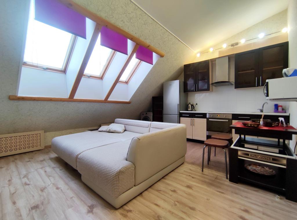 Квартира рядом с ЦГБ и оживленным районом города - главное фото