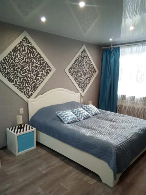 Апартаменты DUBKI Люкс с большой джакузи в центре - главное фото