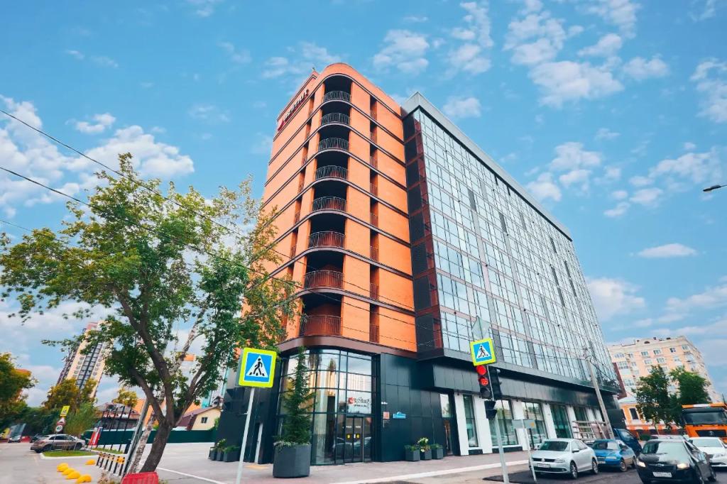 AZIMUT Сити Отель Тюмень - главное фото