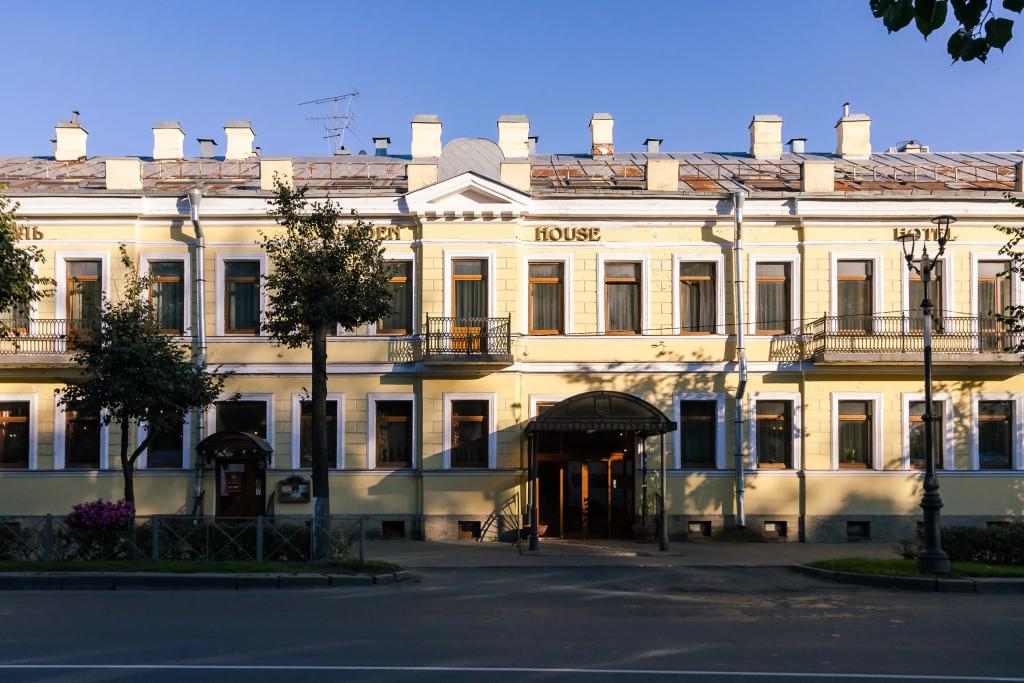 Golden Hotel - главное фото