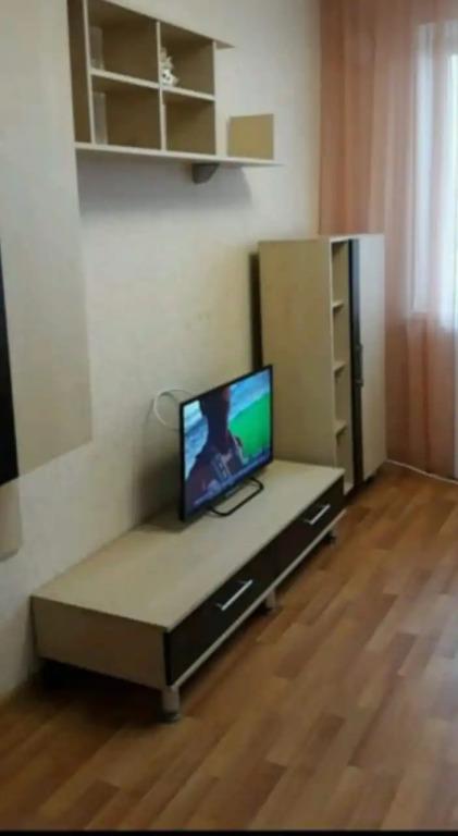 Апартаменты Студия на Профсоюзной 41 Эконом - главное фото