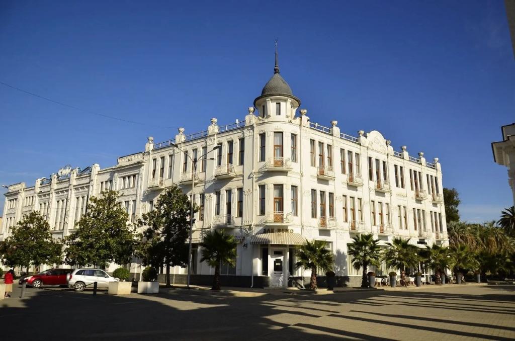 Отель Рица - главное фото