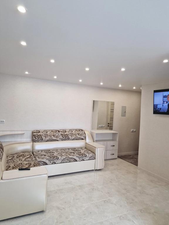 Трехкомнатная квартира на Автостанции Елизово - главное фото