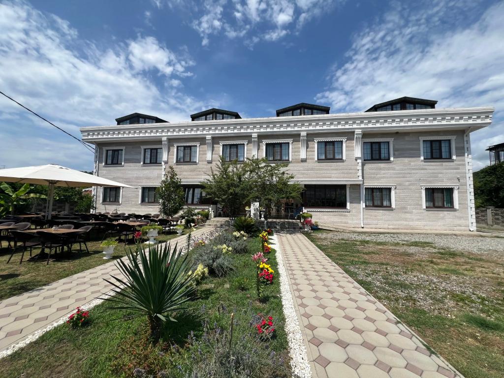 Lucette Guest House - главное фото