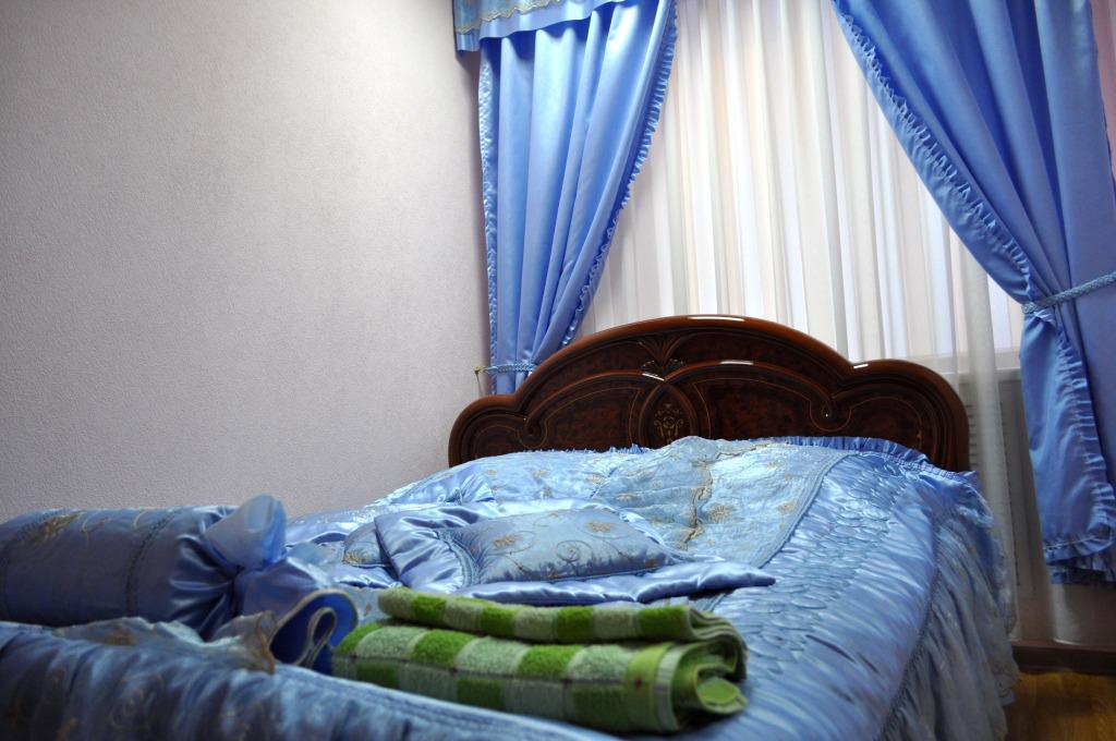 Отель У Двух Львов - главное фото