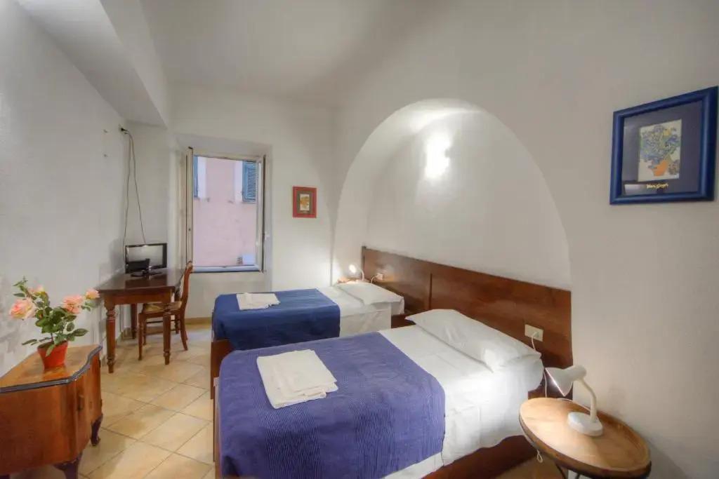 Club Nautico Savona - главное фото