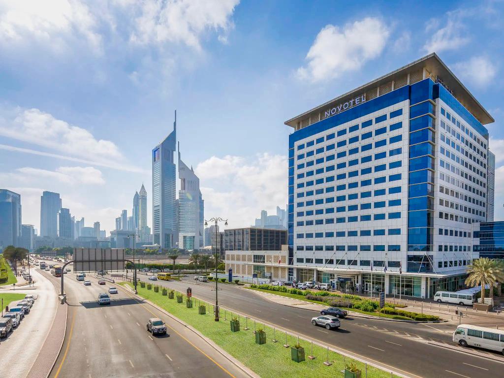 Novotel World Trade Centre Dubai - главное фото