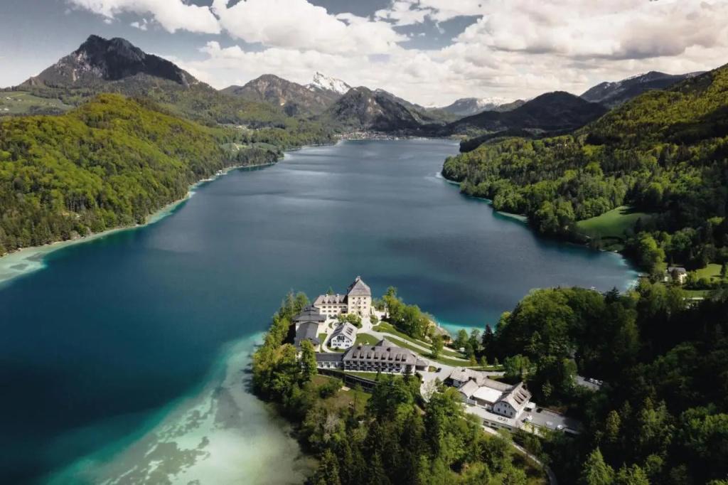 Rosewood Schloss Fuschl - главное фото