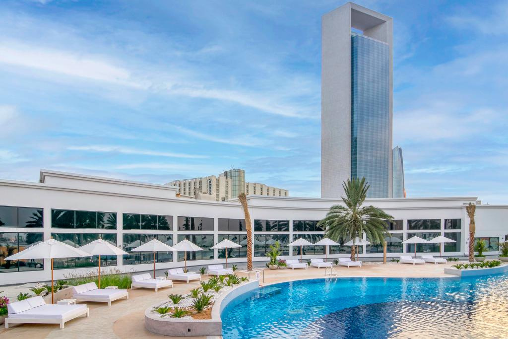 Radisson Blu Hotel & Resort, Abu Dhabi Corniche - главное фото