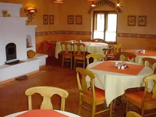 St.Michael Panzió Lovaspark - главное фото